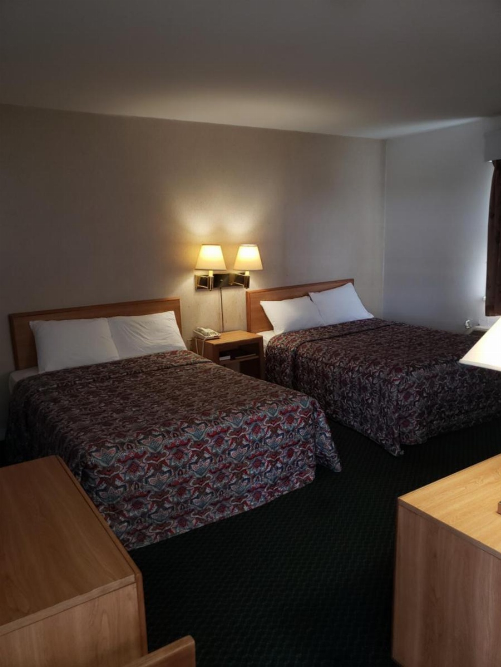 Room image 3