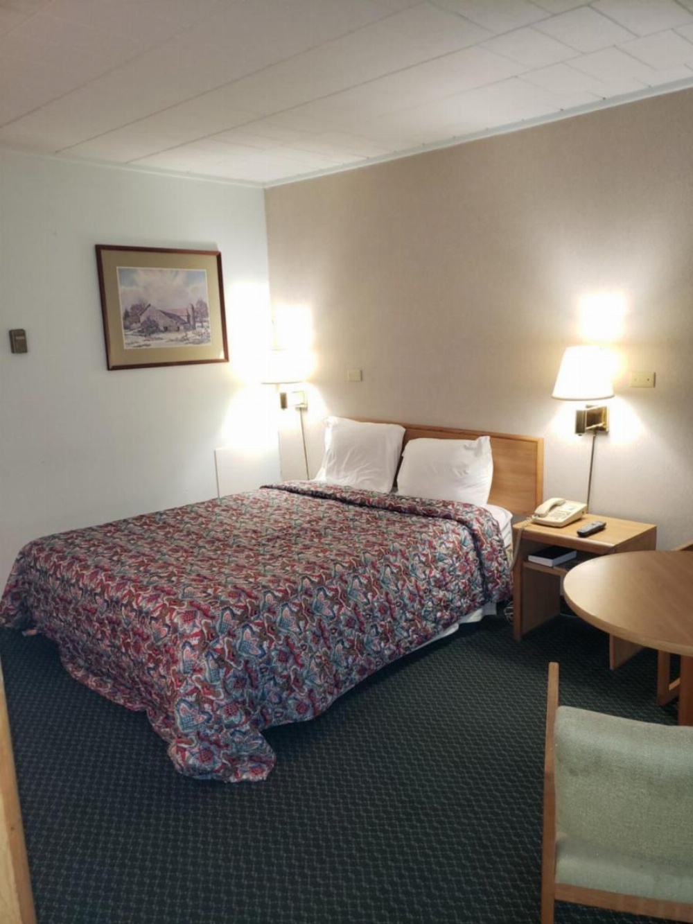Queen Room